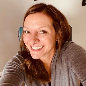 Meet your Posher, Robyn